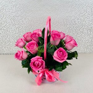 Корзинка роз Изысканность